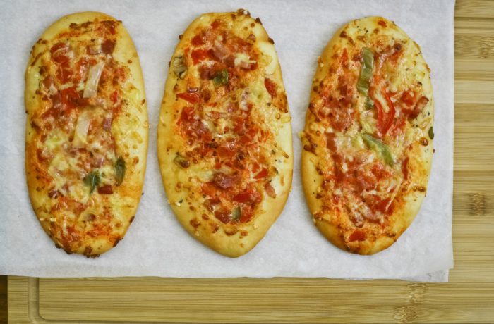 Mini Pizza so salámou